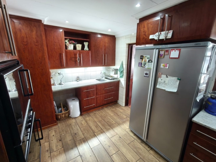 2 Bedroom Property for Sale in Protea Park North West